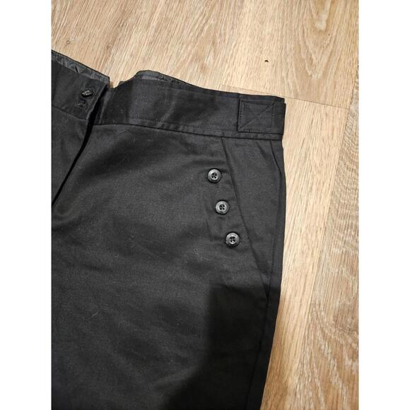 The Limited Women's Black Dress Shorts - Size 12 - Picture 3 of 4
